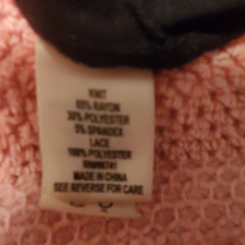 NWOT Self esteem black tank top - Picture 5 of 6